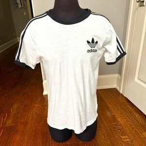 adidas Black and White Short Sleeve Tee-size large